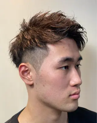 ショート パーマ メンズ 浅見 天翔のヘアスタイル