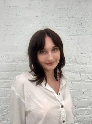 ミディアム カラー ヘアアレンジ 渡邉 舞のヘアスタイル