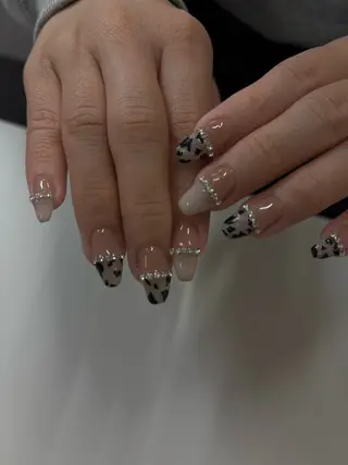 ネイル 【UNE.】 長さだしフィルインのネイルデザイン