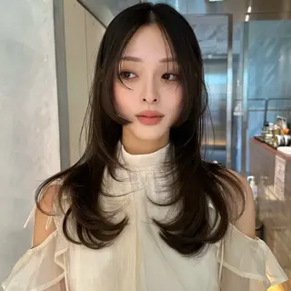 セミロング カラー ブリーチなし透明感カ ラー🫧/Kannaのヘアスタイル