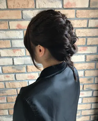 ミディアム ヘアアレンジ 烏山 達也のヘアスタイル