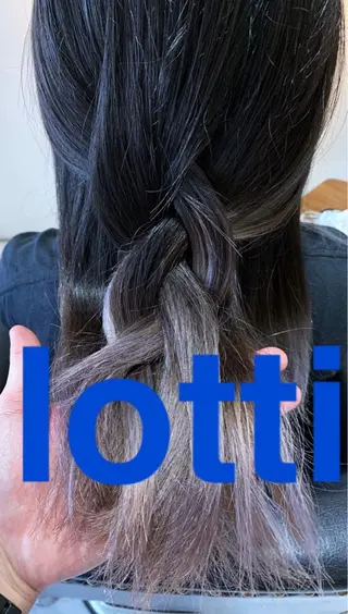 セミロング カラー 柴田 尚樹のヘアスタイル