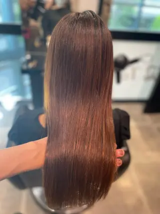 ミディアム 美髪矯正 Rioのヘアスタイル