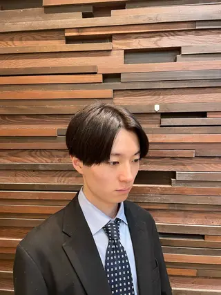 ショート 草間 翔登のヘアスタイル