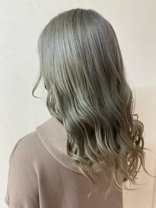 セミロング カラー 岡本 拓朗のヘアスタイル