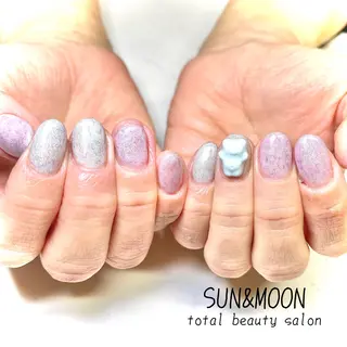 ネイル SUN&MOON REOのネイルデザイン