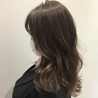 ロング 狩野 羅夢のヘアスタイル