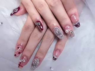 ロング 🌈 Laule'aのネイルデザイン