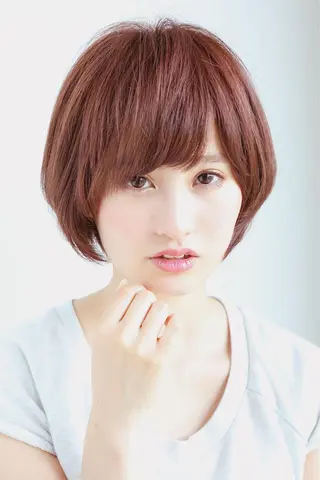 ショート ele naのヘアスタイル