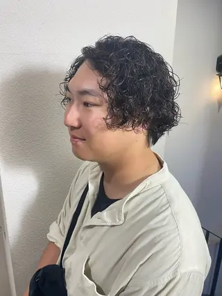 セミロング パーマ メンズ メンズ特化 岸本 阪急六甲サロンドロイのヘアスタイル