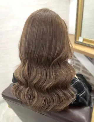 カラー 久屋４番徒歩2分/ ブリーチ・縮毛・谷崎のヘアスタイル