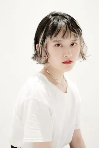ショート 高橋 亜紀のヘアスタイル