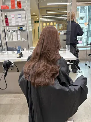 カラー 透明感ベージュ🤎 ナチュラルレイヤーのヘアスタイル