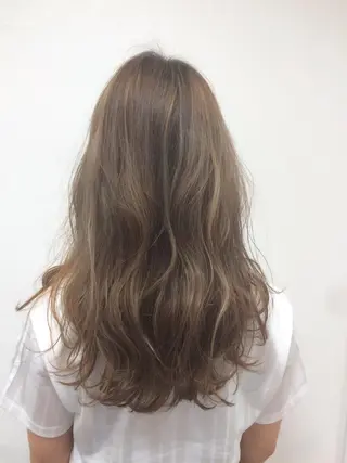 ロング カラー 🍀ナガヤマ ヒデアキ🍀のヘアスタイル