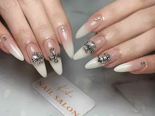 ネイル 💕鈴木ユリ パラジェル/オフ無料のネイルデザイン