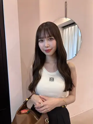 セミロング 野村 百花のヘアスタイル