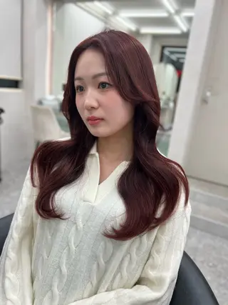 セミロング 博多ベージュ 🐻松井傑のヘアスタイル