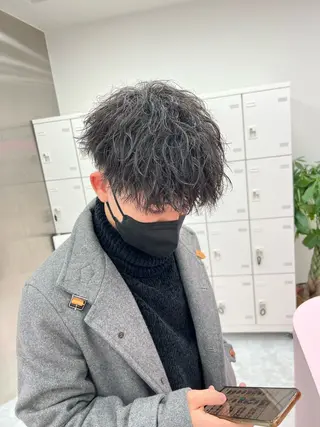 ミディアム パーマ メンズ メンズパーマ特化 TAIGAのヘアスタイル