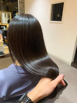 ロング カラー 地毛風ストレート/ 髪質改善/榎本流行のヘアスタイル