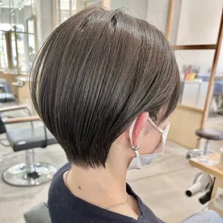 ショート FERIA かりんのヘアスタイル