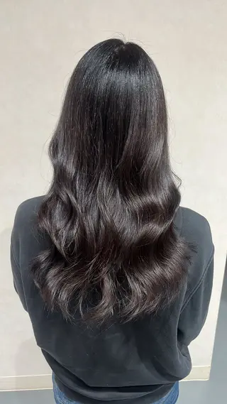 カラー 米澤 奈央のヘアスタイル