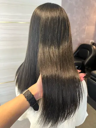 ロング カラー 🤍あみ🤍暗髪オリ ーブ特化🌿髪質改善のヘアスタイル