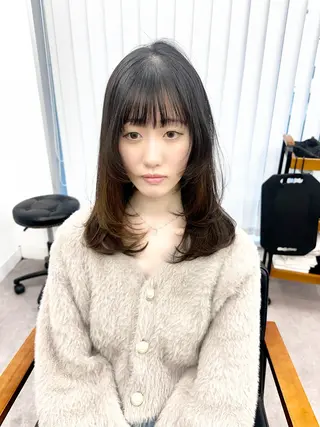 ミディアム カラー パーマ ヘアアレンジ メンズ キッズ レイヤーカット 🌿透け感カラーのヘアスタイル