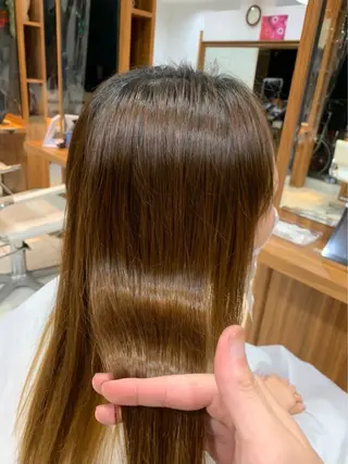 ロング 髪質改善 💠 韓国風うる艶/シオリのヘアスタイル