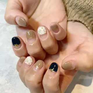 ネイル ☀️9:00受付可能 Rakuunのんのネイルデザイン