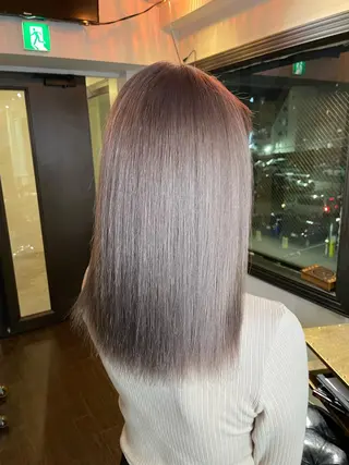 ミディアム カラー 安田和洋 ブリーチカラー特化のヘアスタイル