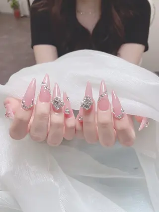 ネイル ENsalon Takareiのネイルデザイン