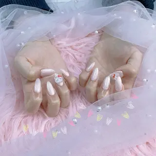 ネイル パーツ全部¥110 サロンミミのネイルデザイン