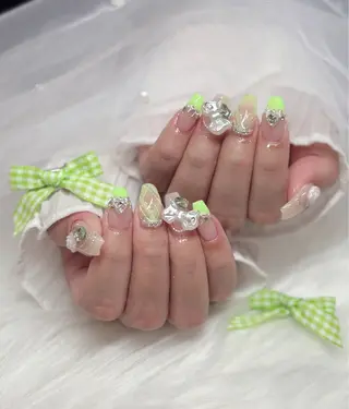 ネイル Y♡veil 名古屋店所属・こと ୨୧⑅のネイルデザイン