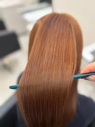 カラー 小川 琉華のヘアスタイル