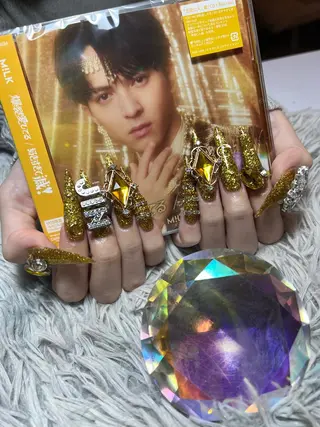 ネイル シェヌネイル JURAのネイルデザイン