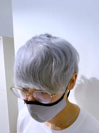 ショート カラー 清水 大樹のヘアスタイル