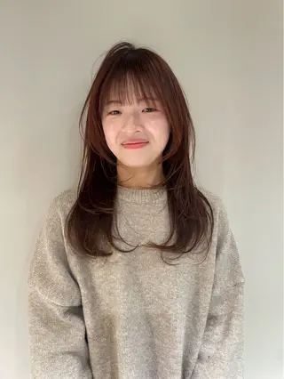 セミロング 渡部 円のヘアスタイル