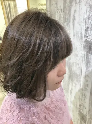 ショート カラー Agu 清尾 浩昭のヘアスタイル