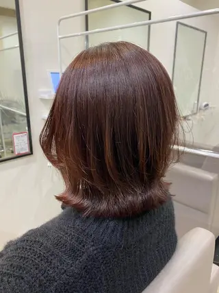 ミディアム カラー Ashanti 磯崎のヘアスタイル