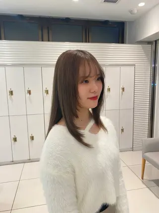 カラー 🎀TEN🎀 オリーブベージュのヘアスタイル