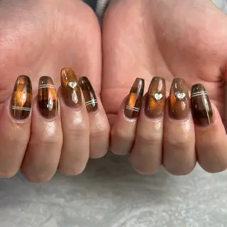 ネイル NAIL303 🛼 SHIORIのネイルデザイン