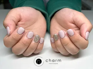 ネイル ネイルルーム チャームのネイルデザイン
