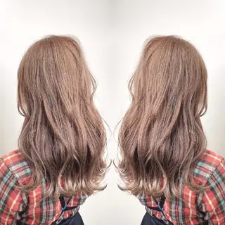 セミロング カラー 田辺 侑未のヘアスタイル