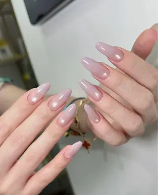 ネイル MOON nailsのネイルデザイン