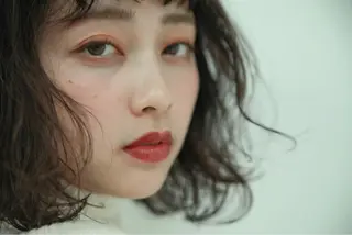 ミディアム しもかわ かほのヘアスタイル