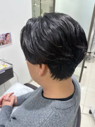 パーマ レイヤー 艶々カラーのヘアスタイル