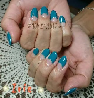 カラー パーマ ヘアアレンジ メンズ キッズ ネイル 與儀 知佳のネイルデザイン