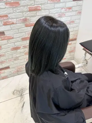 カラー 🧡Ash 新杉田🧡山本のヘアスタイル