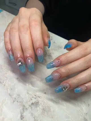 ネイル nes.nail★ AYANOのネイルデザイン