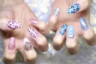 ネイル Leonie ｵｵｲのネイルデザイン